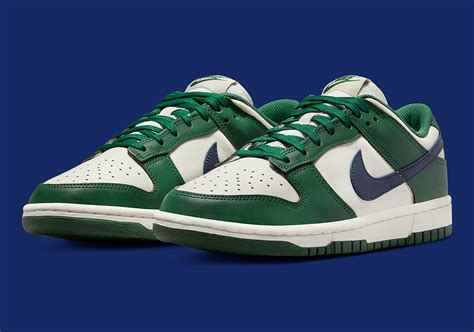 nike dunks low gorge green|nike dunk low green women's.